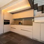 New 2024 - Ancient - Where Classic Style Meets Modern Design And Comforts - Larihome A41 * 赫拉弗多纳