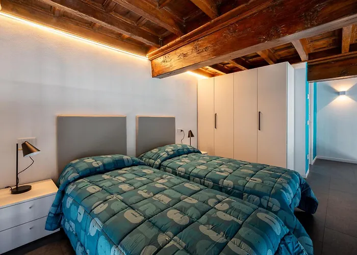 New 2024 - Ancient - Where Classic Style Meets Modern Design And Comforts - Larihome A41 * Gravedona