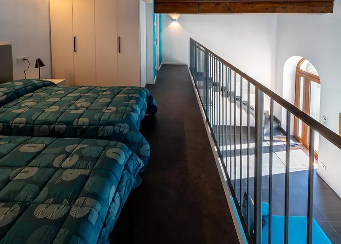 New 2024 - Ancient - Where Classic Style Meets Modern Design And Comforts - Larihome A41 * Gravedona