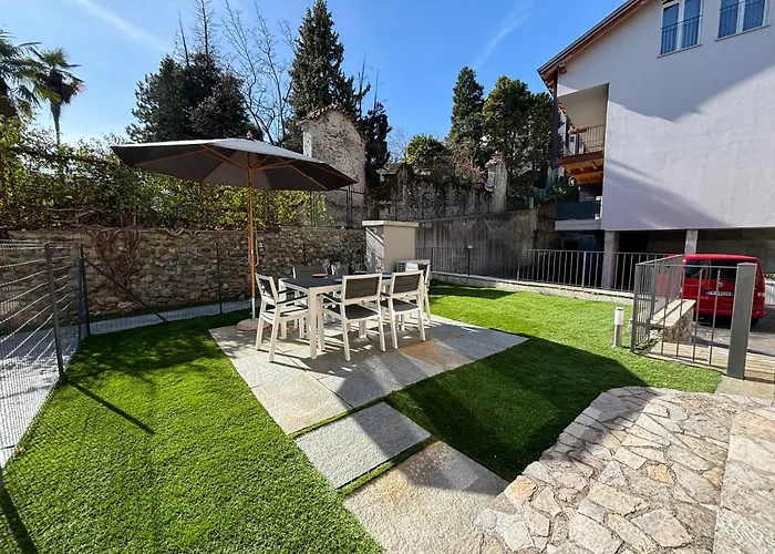 New 2024 - Ancient - Where Classic Style Meets Modern Design And Comforts - Larihome A41 Gravedona