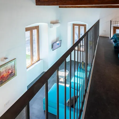 New 2024 - Ancient - Where Classic Style Meets Modern Design And Comforts - Larihome A41 * Gravedona